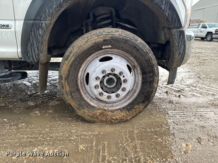 image for item EF2474 2018 Ford F550 Super Duty utility / service truck