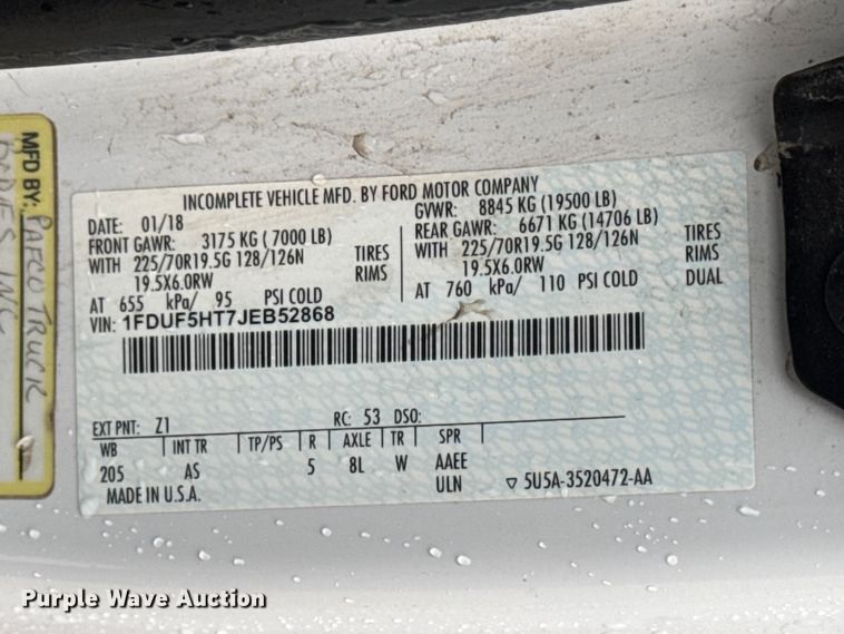 image for item EF2474 2018 Ford F550 Super Duty utility / service truck