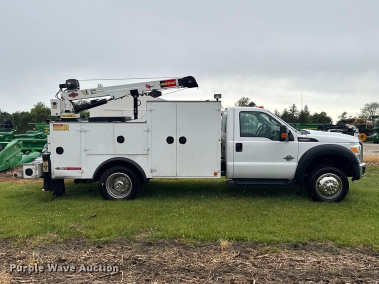 image for item EF2475 2014 Ford F550 Super Duty utility / service truck