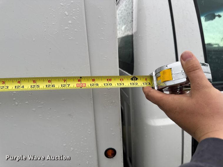 image for item EF2475 2014 Ford F550 Super Duty utility / service truck