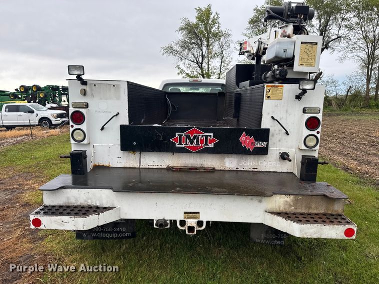 image for item EF2475 2014 Ford F550 Super Duty utility / service truck