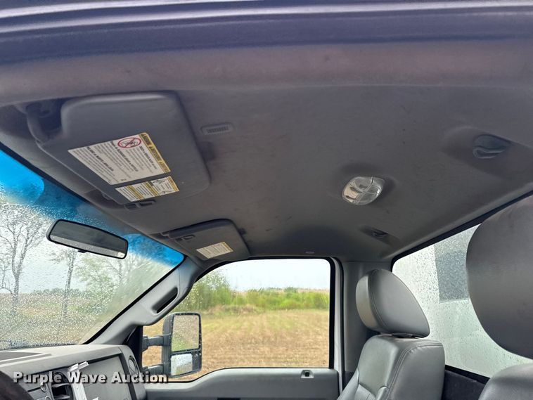 image for item EF2475 2014 Ford F550 Super Duty utility / service truck