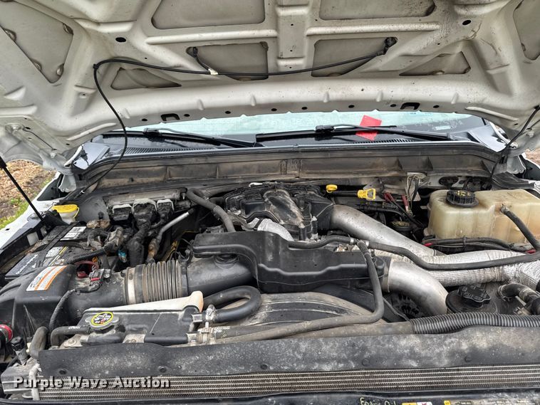 image for item EF2475 2014 Ford F550 Super Duty utility / service truck