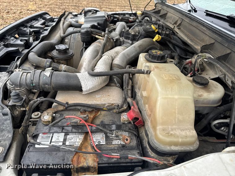 image for item EF2475 2014 Ford F550 Super Duty utility / service truck