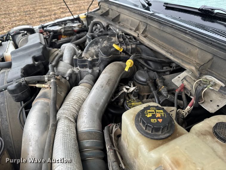 image for item EF2475 2014 Ford F550 Super Duty utility / service truck