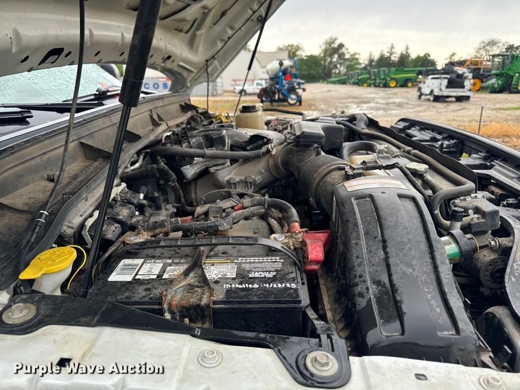 image for item EF2475 2014 Ford F550 Super Duty utility / service truck