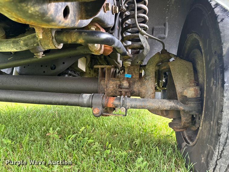 image for item EF2475 2014 Ford F550 Super Duty utility / service truck