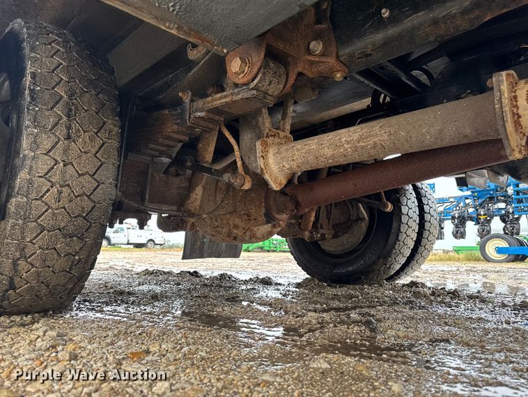 image for item EF2476 2013 Ford F550 Super Duty utility / service truck