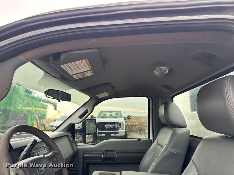 image for item EF2476 2013 Ford F550 Super Duty utility / service truck
