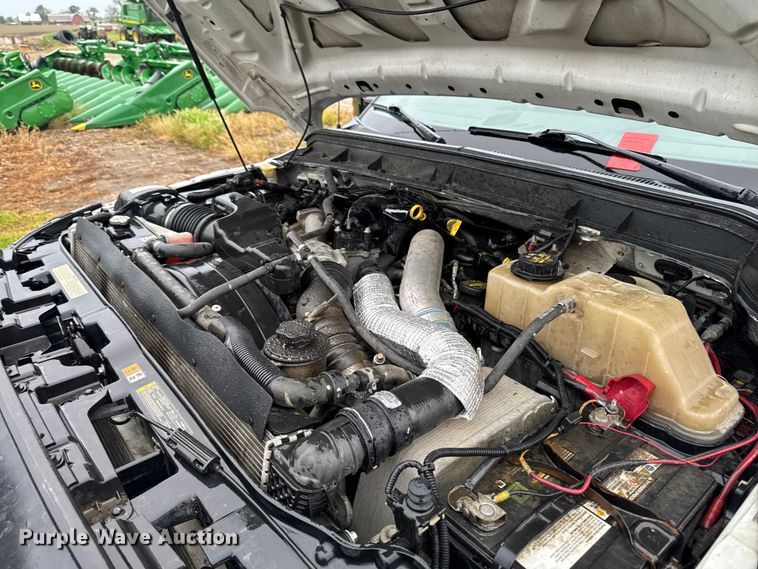 image for item EF2476 2013 Ford F550 Super Duty utility / service truck