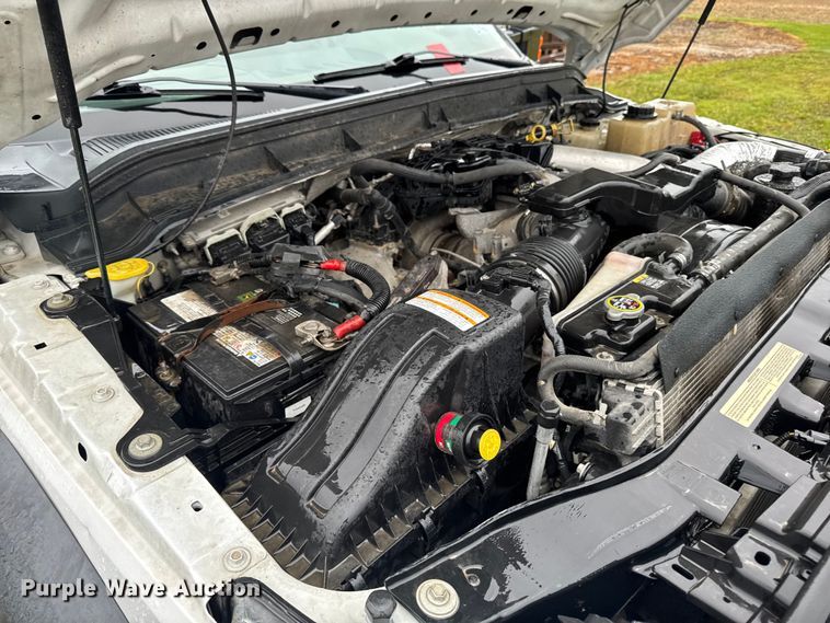 image for item EF2476 2013 Ford F550 Super Duty utility / service truck