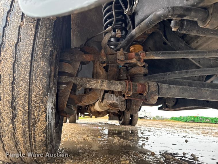 image for item EF2476 2013 Ford F550 Super Duty utility / service truck