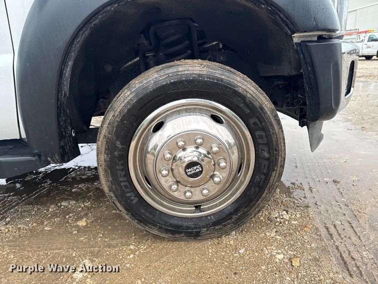 image for item EF2476 2013 Ford F550 Super Duty utility / service truck