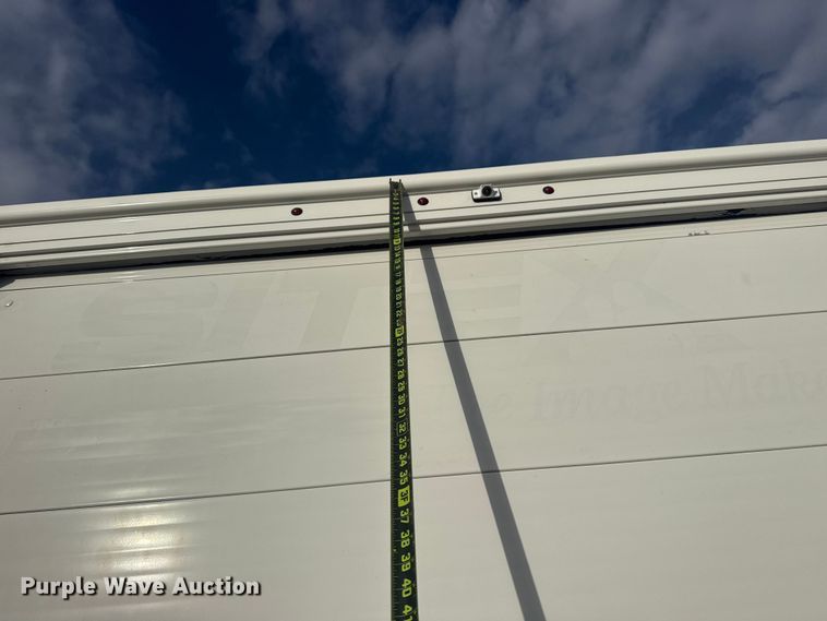 image for item EG2118 2016 Ford delivery truck
