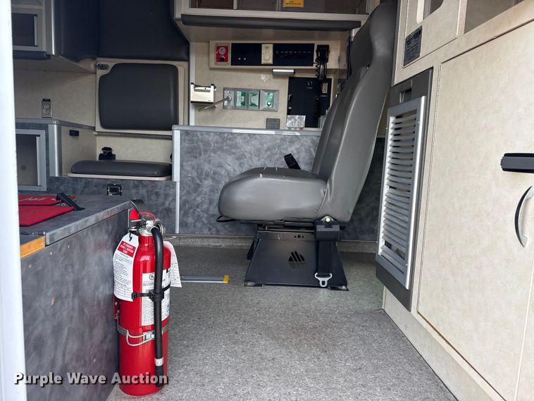image for item EG2137 2011 Chevrolet Silverado 3500HD ambulance