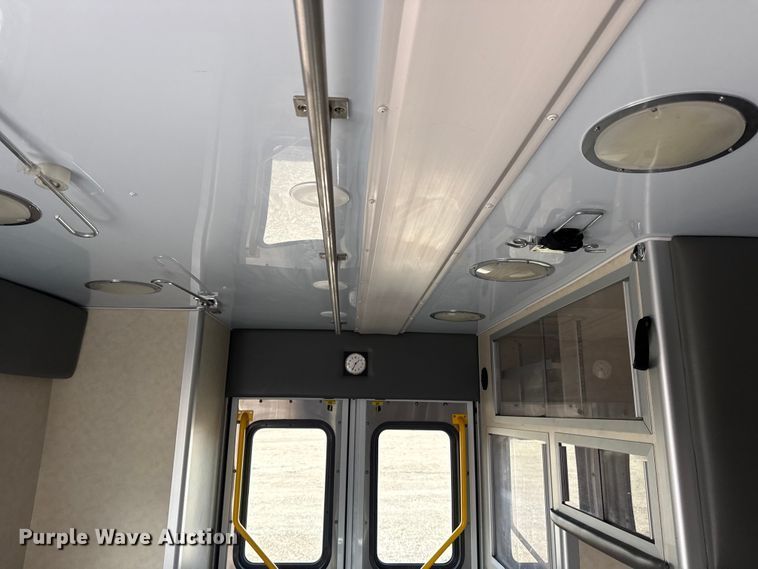 image for item EG2137 2011 Chevrolet Silverado 3500HD ambulance