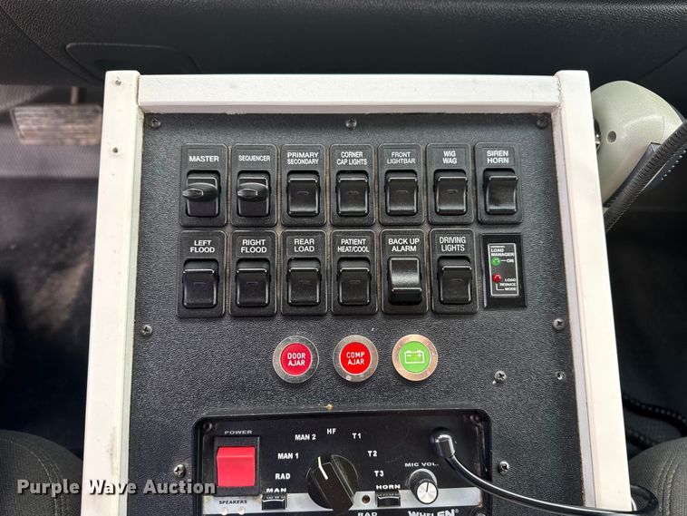 image for item EG2137 2011 Chevrolet Silverado 3500HD ambulance