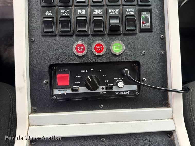image for item EG2137 2011 Chevrolet Silverado 3500HD ambulance