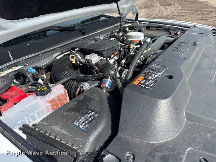 image for item EG2137 2011 Chevrolet Silverado 3500HD ambulance