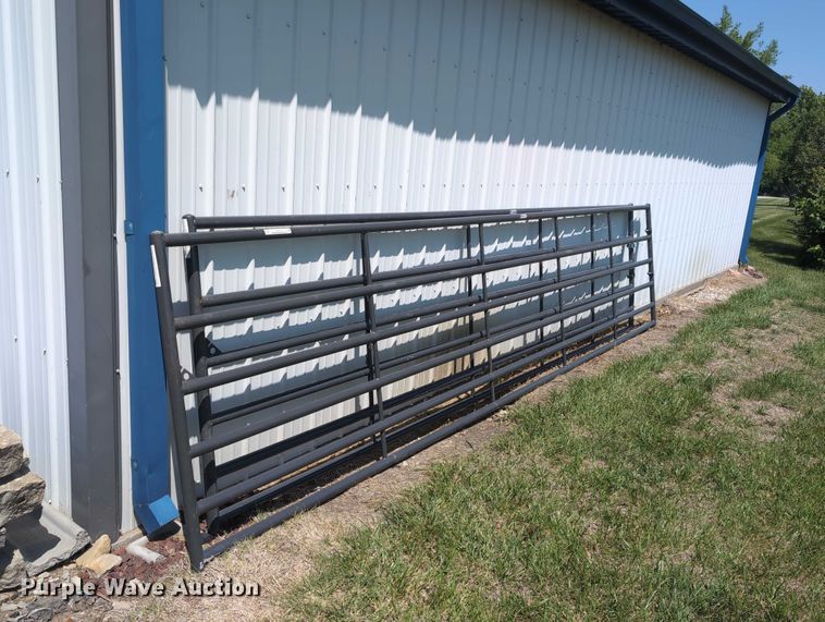 image for item EG2754 (2) gates