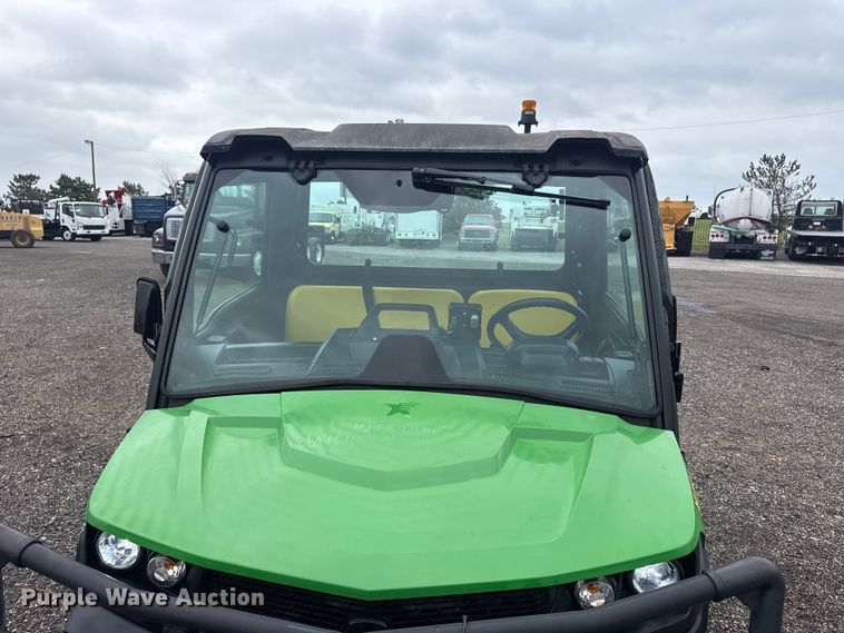 image for item EG8936 2020 John Deere XUV835M utility vehicle