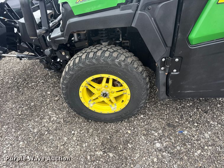 image for item EG8936 2020 John Deere XUV835M utility vehicle