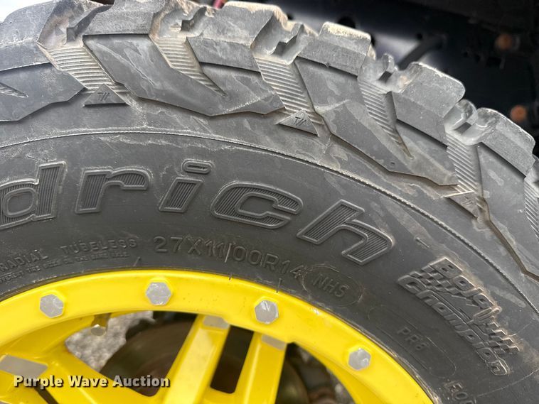 image for item EG8936 2020 John Deere XUV835M utility vehicle