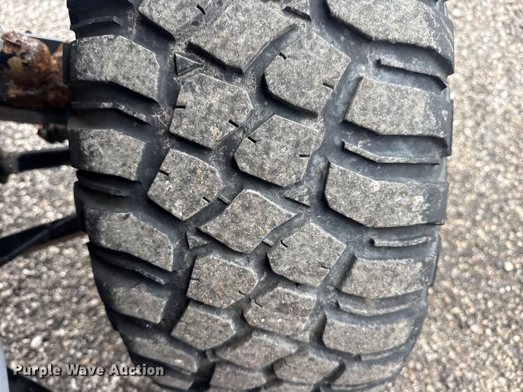 image for item EG8936 2020 John Deere XUV835M utility vehicle
