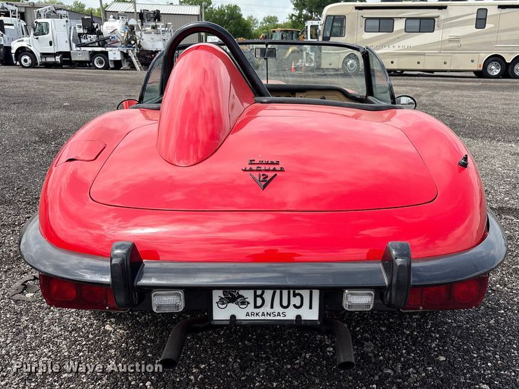 image for item EG8978 1973 Jaguar E Type convertible