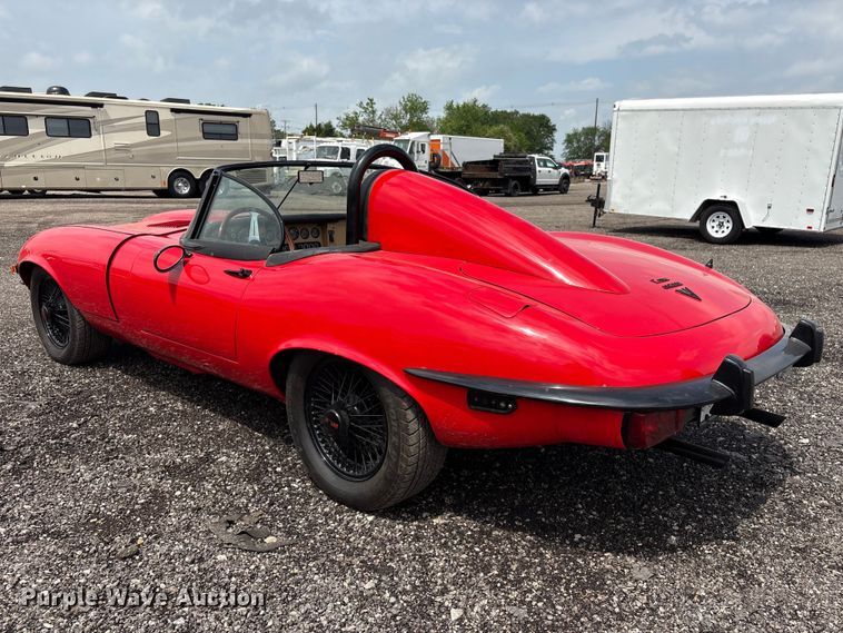 image for item EG8978 1973 Jaguar E Type convertible