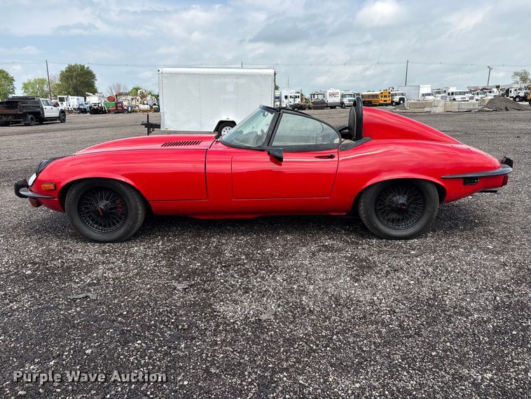 image for item EG8978 1973 Jaguar E Type convertible