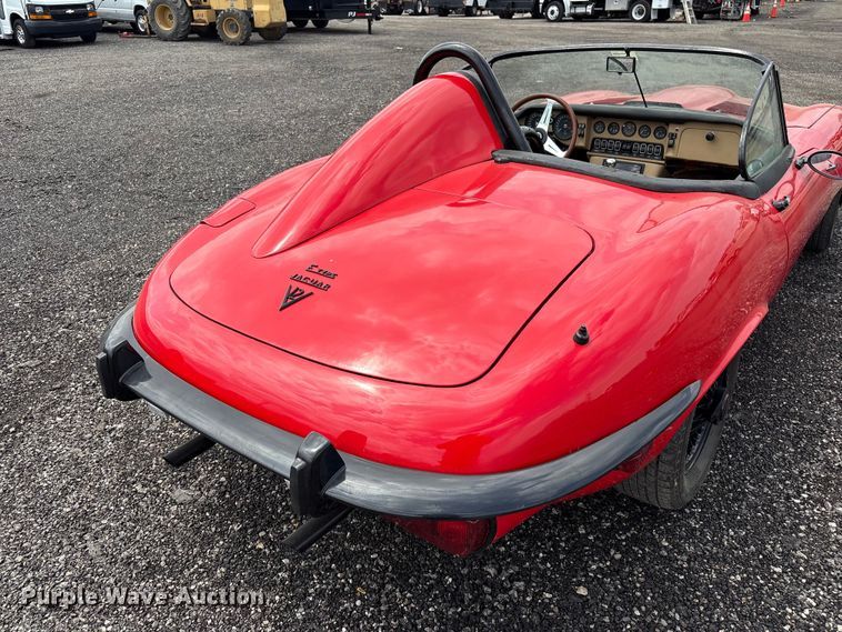 image for item EG8978 1973 Jaguar E Type convertible