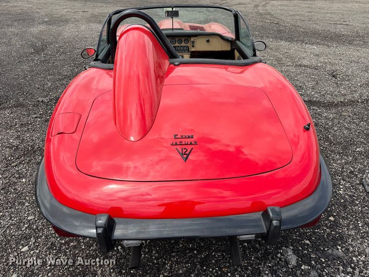 image for item EG8978 1973 Jaguar E Type convertible