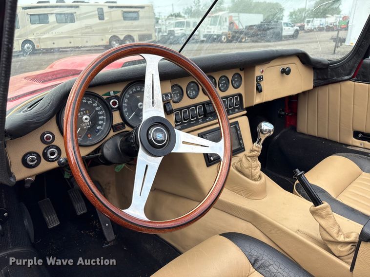 image for item EG8978 1973 Jaguar E Type convertible