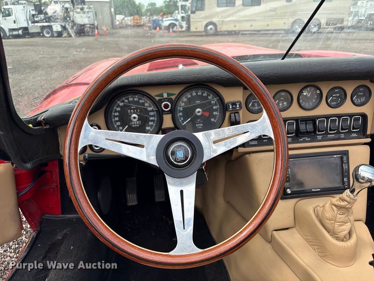 image for item EG8978 1973 Jaguar E Type convertible