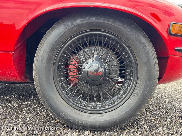 image for item EG8978 1973 Jaguar E Type convertible