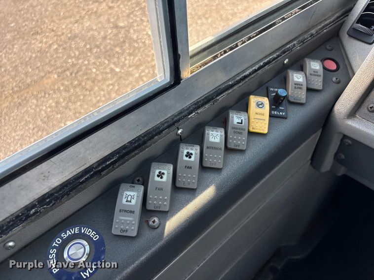 image for item EG9087 2011 Thomas Built MVP-EF school bus