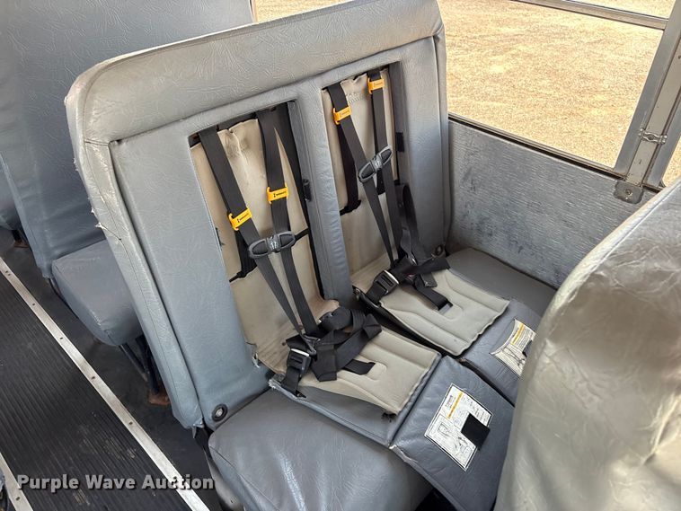 image for item EG9087 2011 Thomas Built MVP-EF school bus