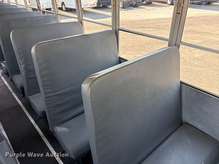 image for item EG9087 2011 Thomas Built MVP-EF school bus