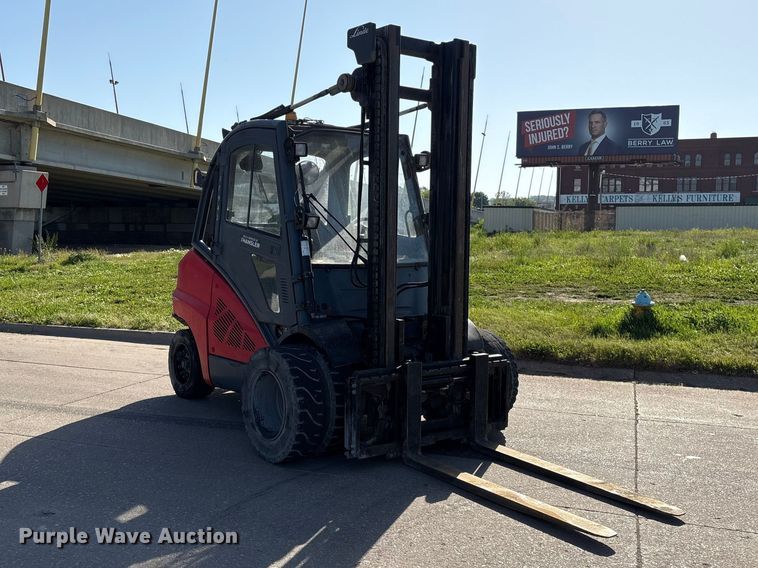 image for item EI5817 Linde H50 forklift