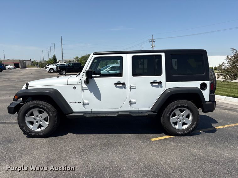 image for item EI5818 2015 Jeep Wrangler Unlimited SUV