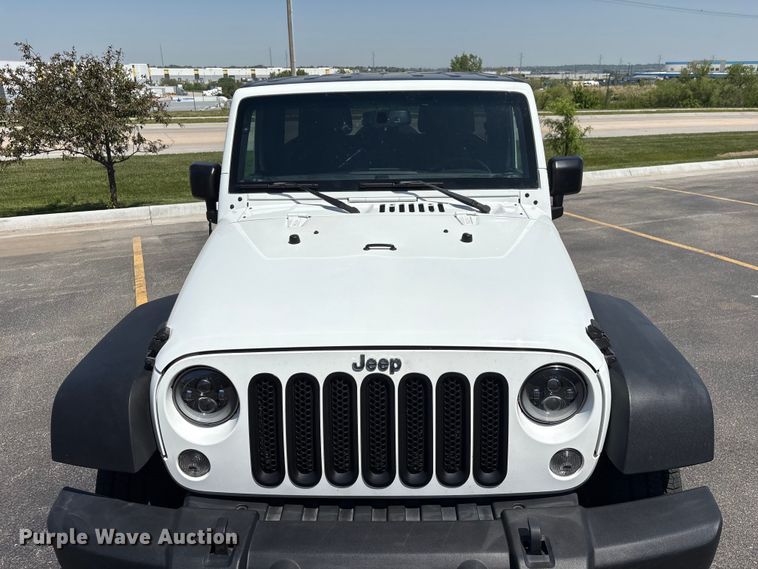 image for item EI5818 2015 Jeep Wrangler Unlimited SUV