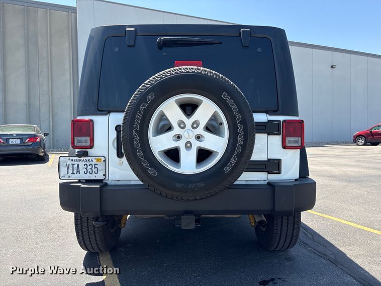 image for item EI5818 2015 Jeep Wrangler Unlimited SUV