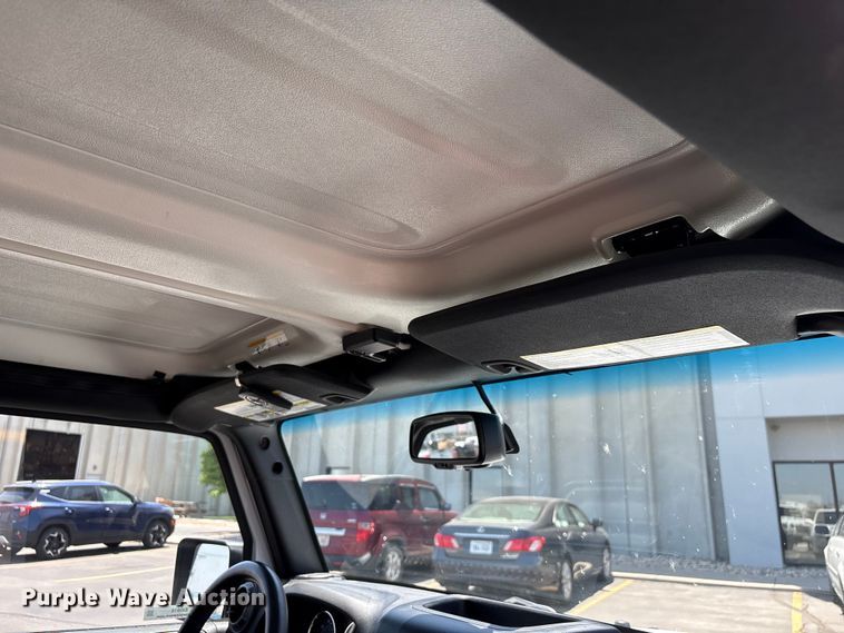 image for item EI5818 2015 Jeep Wrangler Unlimited SUV