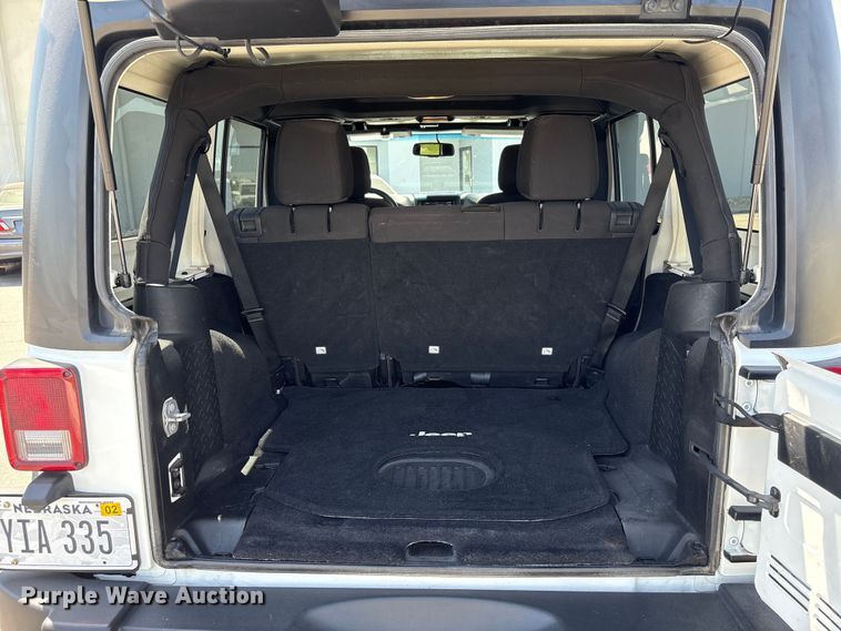 image for item EI5818 2015 Jeep Wrangler Unlimited SUV