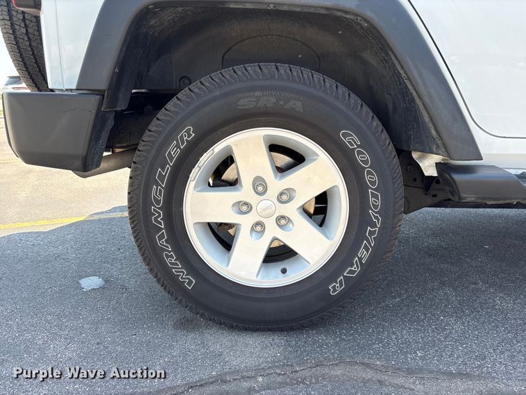 image for item EI5818 2015 Jeep Wrangler Unlimited SUV