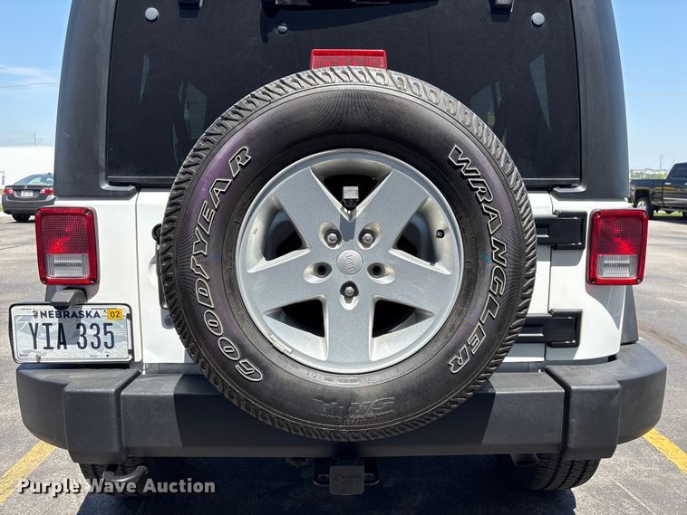 image for item EI5818 2015 Jeep Wrangler Unlimited SUV