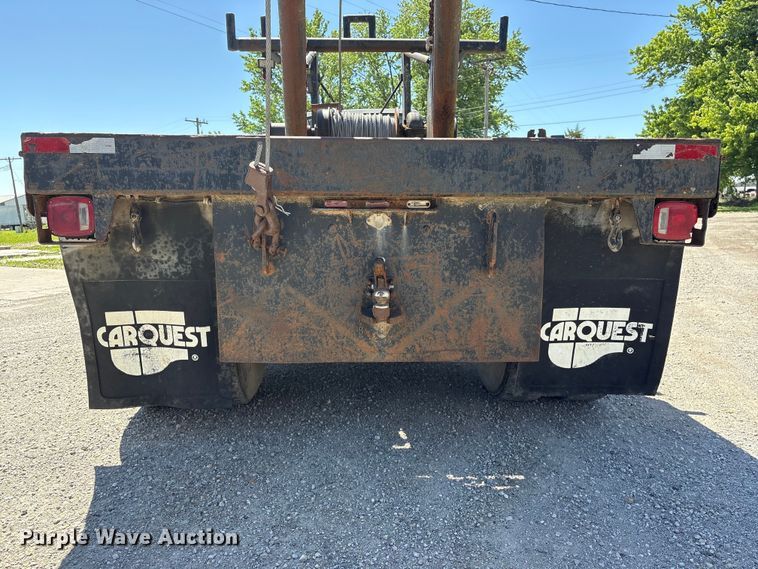 image for item EI5840 1997 Ford F800 tow truck
