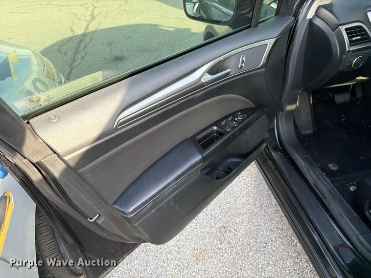 image for item EL0086 2017 Ford Fusion 