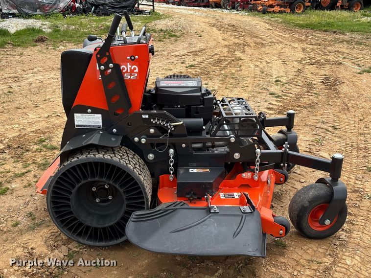 image for item EM0098 2024 Kubota SZ26NC- 52-2 ZTR lawn mower